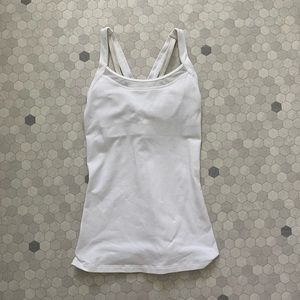 LuluLemon white tank w/ pads